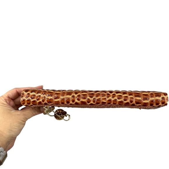 Big Buddha Brown Croc Embossed Wallet Clutch Zip Coin Purse Charm - Picture 15 of 16